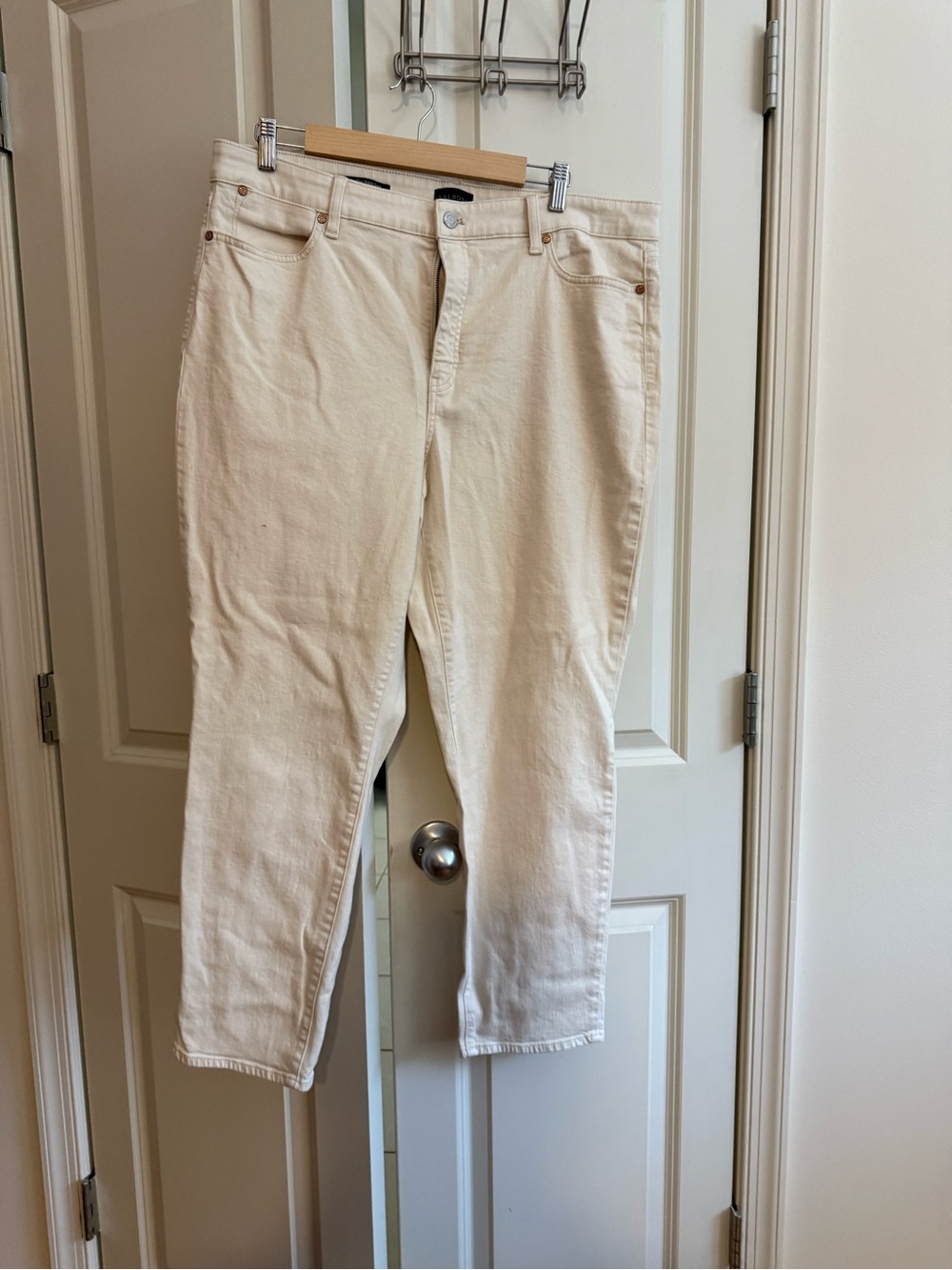 Talbots Cream Straight-Leg Jeans